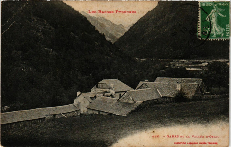 Carte postale ancienne Les Basses-Pyrenées - Gabas et la Vallée d'Ossau à Lée