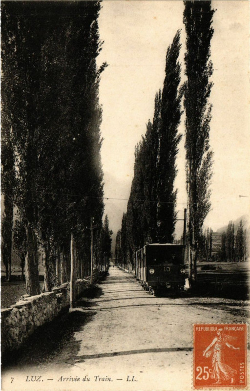 Carte postale ancienne Luz - Arrivée du Train