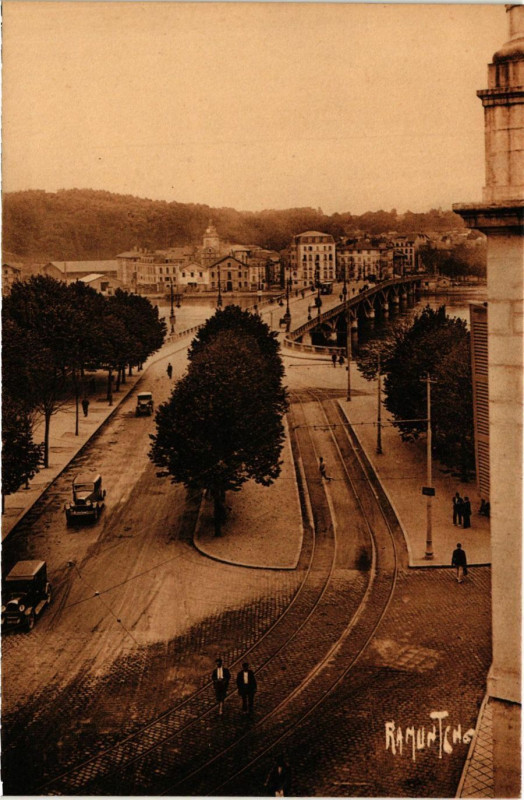 Carte postale ancienne Bayonne - Saint-Esprit à Bayonne