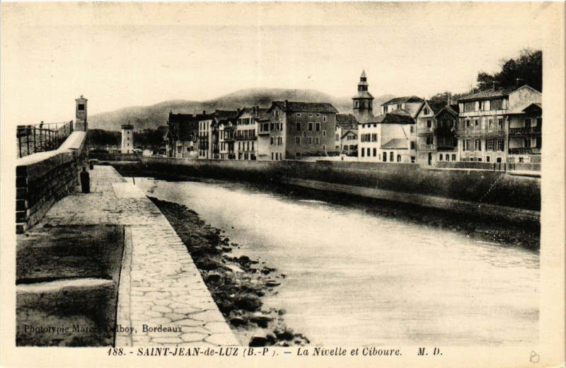 Carte postale ancienne Saint-Jean-de-Luz La Nivelle et Ciboure à Saint-Jean-de-Luz