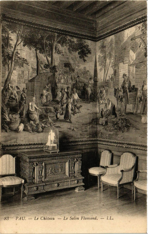 Carte postale ancienne Pau Le Chateau-Le Salon Flamand à Pau