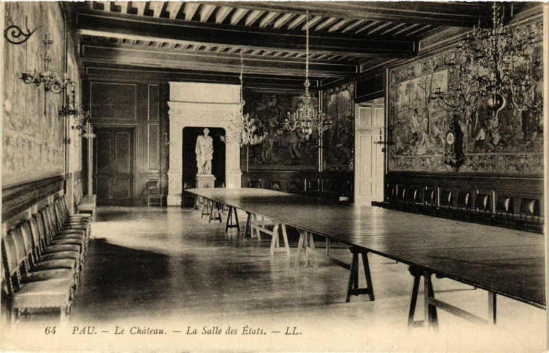 Carte postale ancienne Pau Le Chateau-La Salle des Etats à Pau