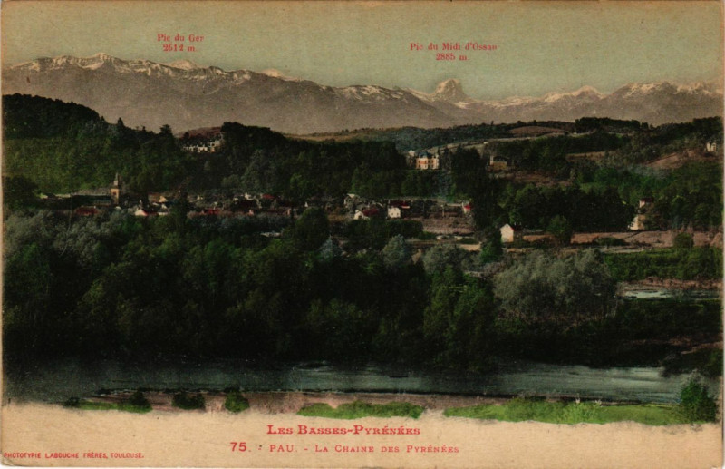 Carte postale ancienne Pau La Chaine des Pyrenées à Pau