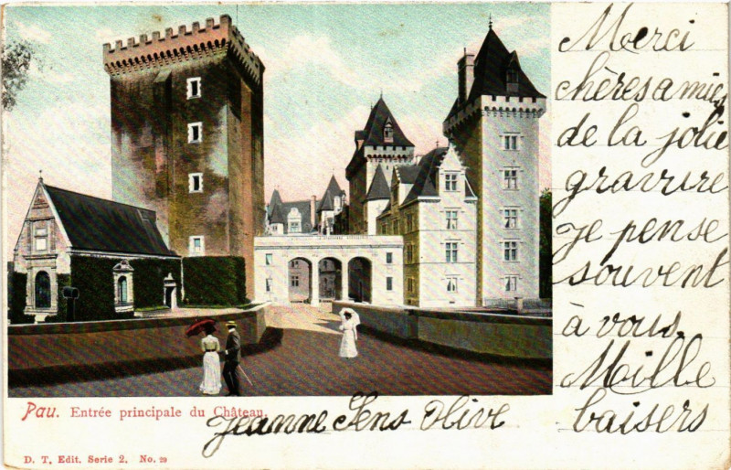 Carte postale ancienne Pau Entrée principale du Chateau à Pau
