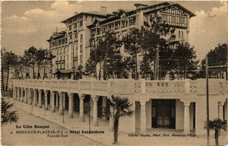 Carte postale ancienne Hendaye Plage-Hotel ESKUALduna à Hendaye