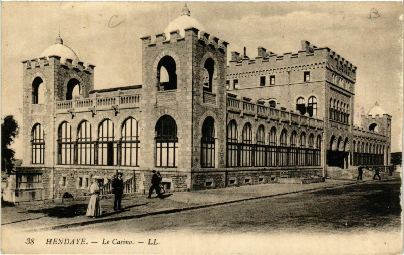 Carte postale ancienne Hendaye Le Casino à Hendaye