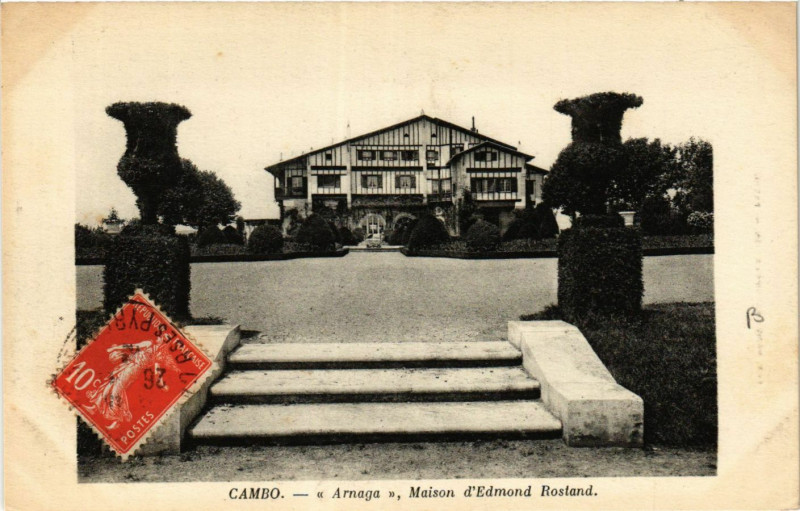 Carte postale ancienne Cambo Arnaga-Maison d'Edmond Rostand