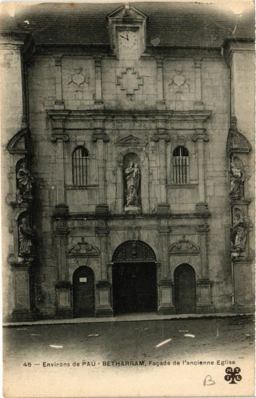 Carte postale ancienne Betharram Facade de l'ancienne Eglise