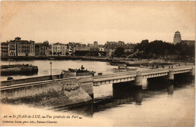 Carte postale ancienne Saint-Jean-de-Luz - Vue générale du Port à Saint-Jean-de-Luz