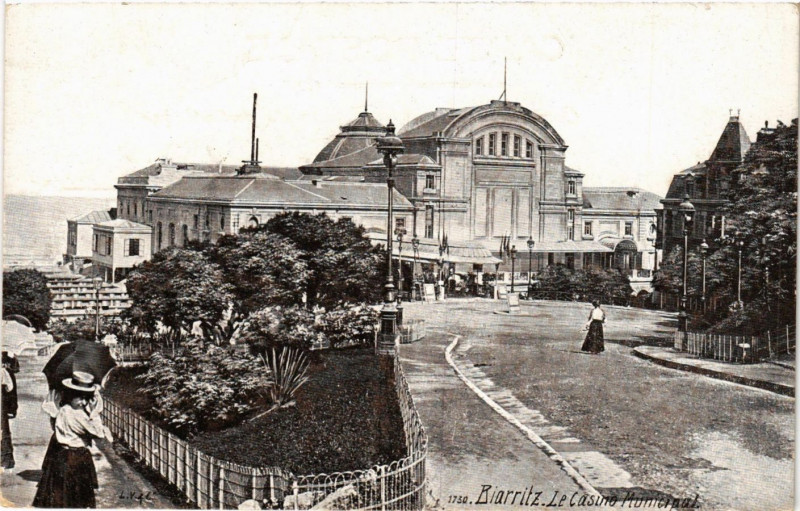 Carte postale ancienne Biarritz - Le Casino Municipal à Biarritz