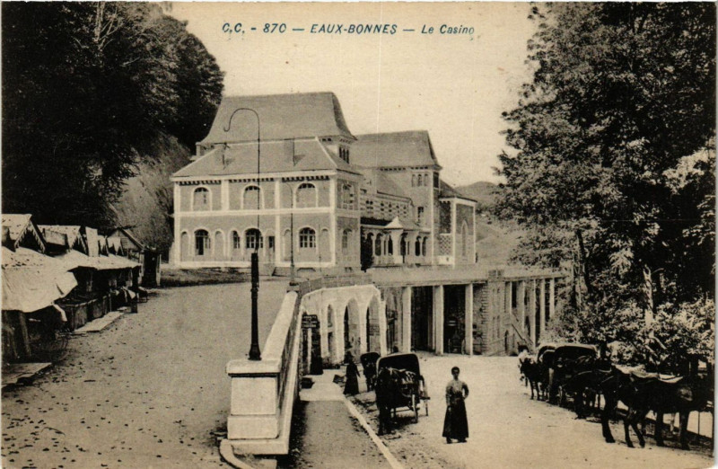 Carte postale ancienne Eaux-Bonnes - Le Casino à Eaux-Bonnes