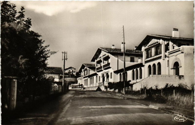 Carte postale ancienne Bidart- Les Ecoles à Bidart