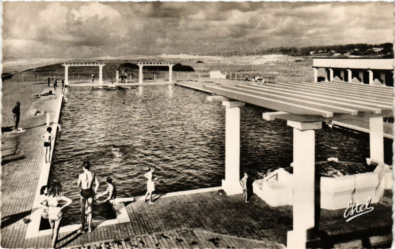 Carte postale ancienne Biarritz - La Piscine de la Chambre d'amour à Biarritz