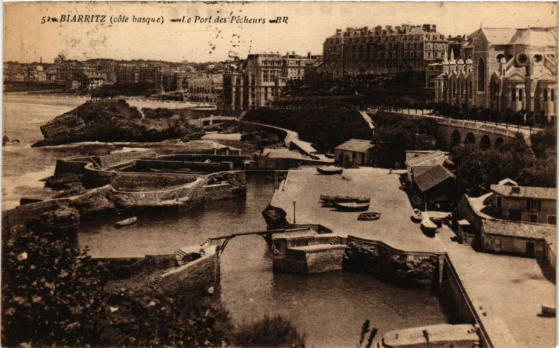 Carte postale ancienne Biarritz - Le Port des Pecheurs à Biarritz