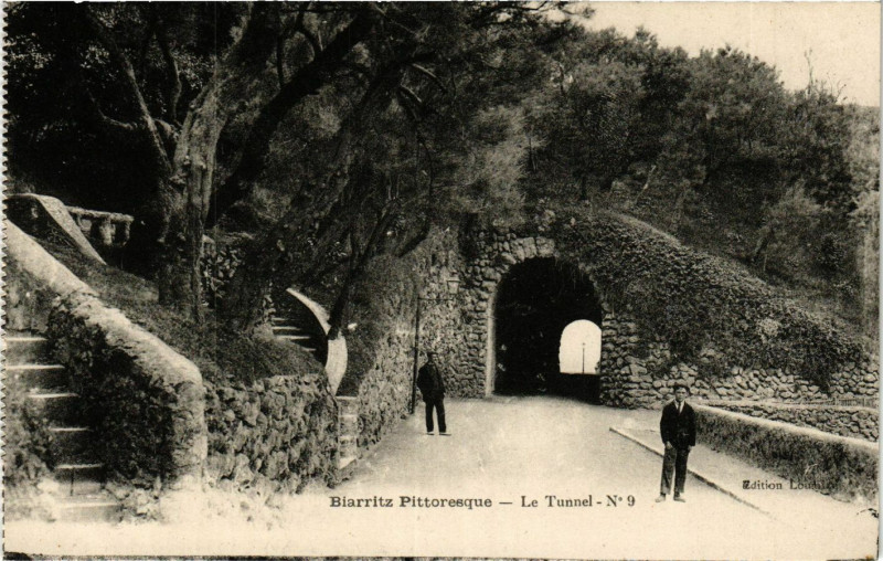 Carte postale ancienne Biarritz Le Tunnel à Biarritz