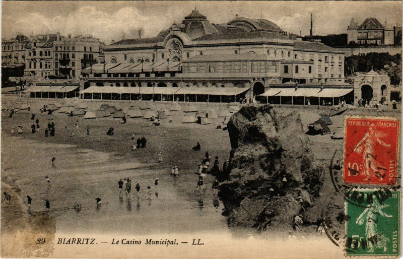 Carte postale ancienne Biarritz Le Casino Municipal à Biarritz
