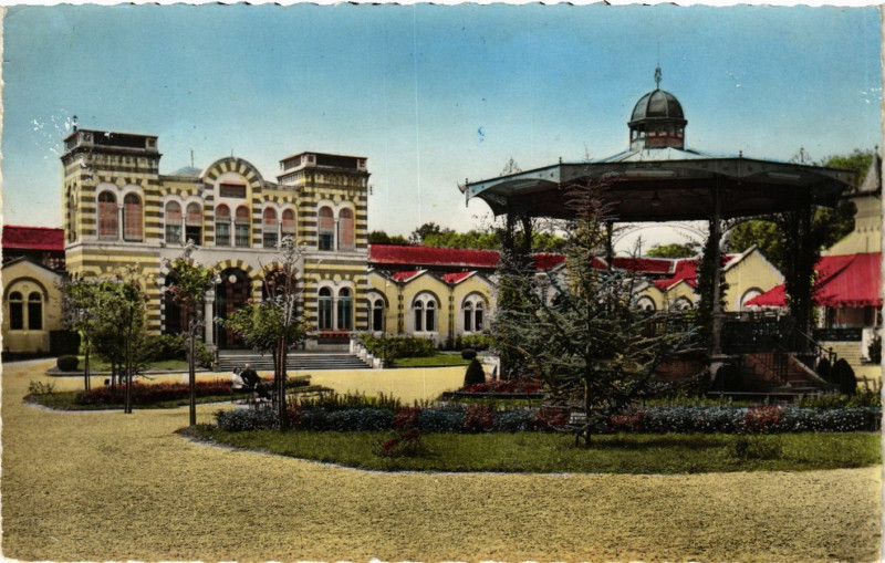 Carte postale ancienne Salies-de-Bearn - THERMal et le Parc à Salies-de-Béarn