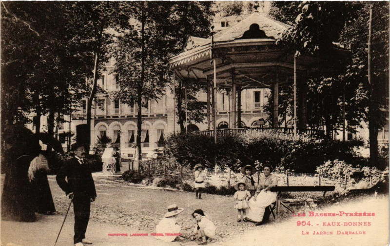 Carte postale ancienne Eaux-Bonnes - Le Jardin Dardale à Eaux-Bonnes