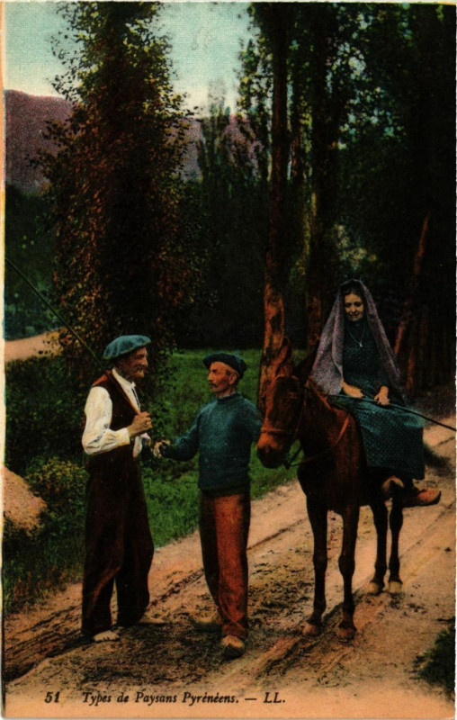 Carte postale ancienne Types de Paysans Pyrenéens