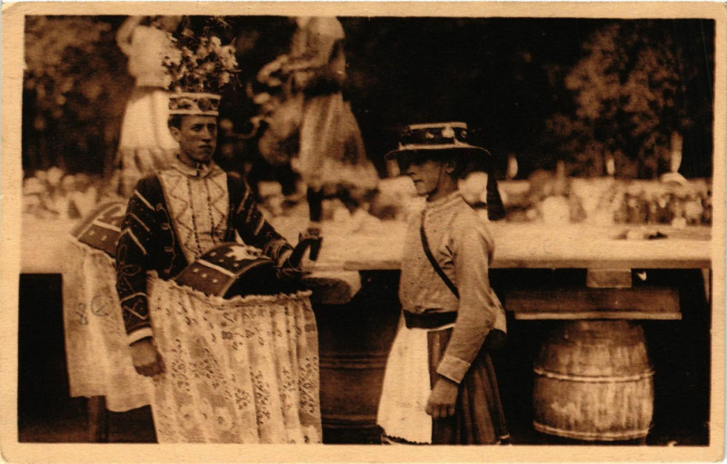 Carte postale ancienne Types Basques - Les Pameux Danseurs de la Souls