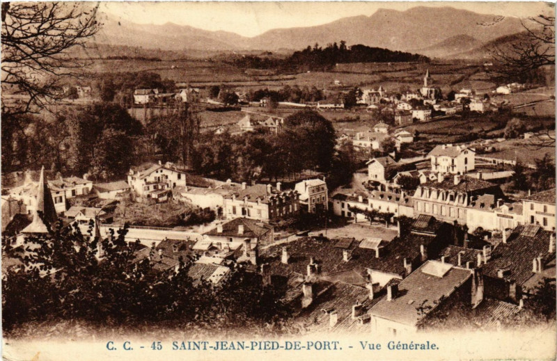 Carte postale ancienne Saint-Jean-Pied-de-Port - Vue générale à Saint-Jean-Pied-de-Port