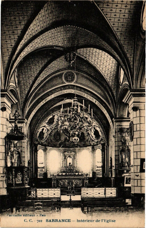 Carte postale ancienne Sarrance - Interieur de l'Eglise à Sarrance