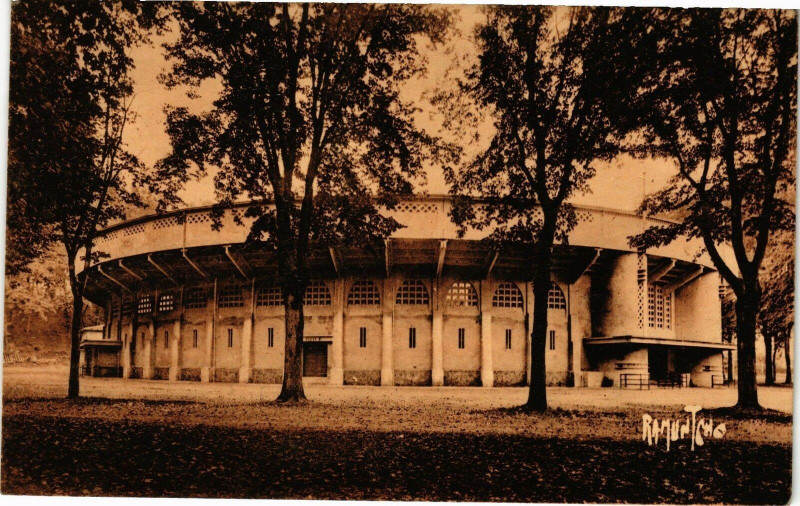 Carte postale ancienne Arenes de Mont de Marsan à Mont