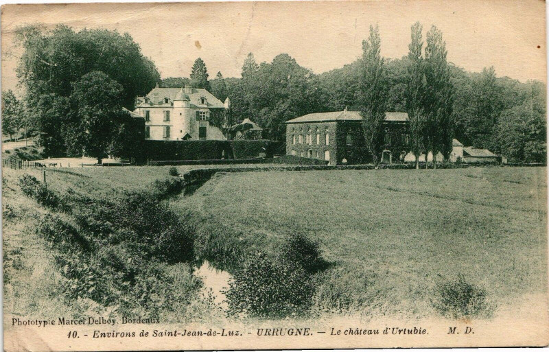 Carte postale ancienne Saint-Jean-de-Luz - Urrugne - Le Chateau d'Urtubie à Saint-Jean-de-Luz