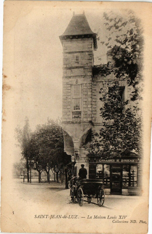Carte postale ancienne Saint-Jean-de-Luz - La Maison de Louis Xiv à Saint-Jean-de-Luz