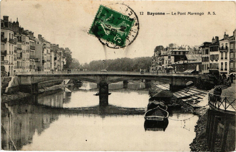 Carte postale ancienne Bayonne - Le Pont Marengo à Bayonne