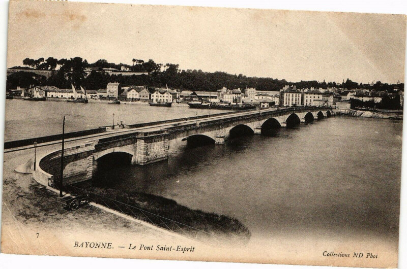 Carte postale ancienne Bayonne - Le Pont Saint-Esprit à Bayonne