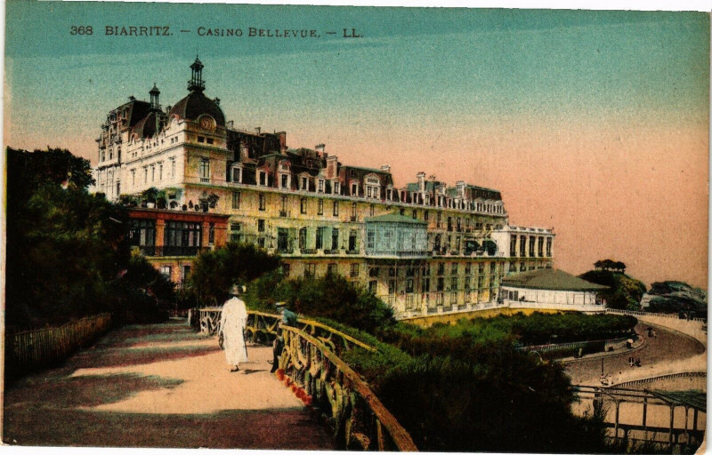Carte postale ancienne Biarritz - Casino Bellevue à Biarritz