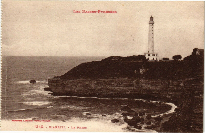 Carte postale ancienne Biarritz - Le Phare à Biarritz