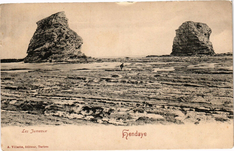 Carte postale ancienne Les Jumeaux - Hendaye à Hendaye