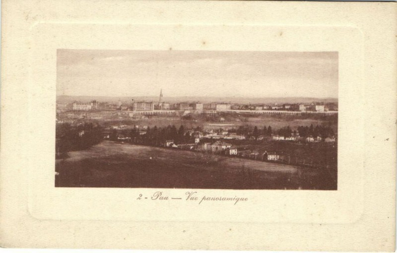 Carte postale ancienne Pau - Vue panoramique à Pau