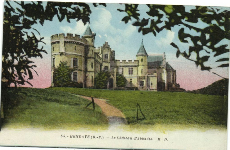 Carte postale ancienne Hendaye Le Chateau d 'Abbadia à Hendaye