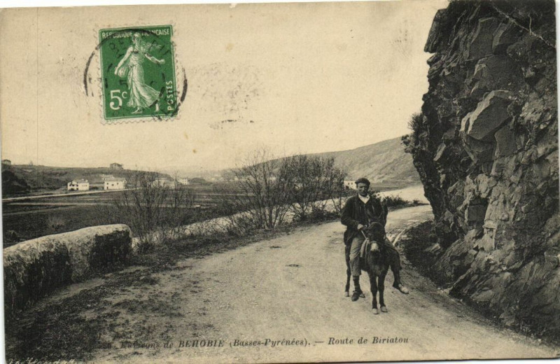 Carte postale ancienne Bayonne - (Basses-Pyrenées) - Route de Biriatou à Bayonne
