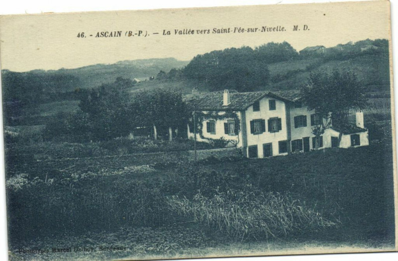 Carte postale ancienne Ascain - La Vallée vers Saint-L'ée sur Nivelle à Ascain