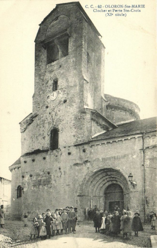 Carte postale ancienne Oloron Sainte-Marie loher et Porte Sainte-Croix (Xi. siecle) à Oloron-Sainte-Marie