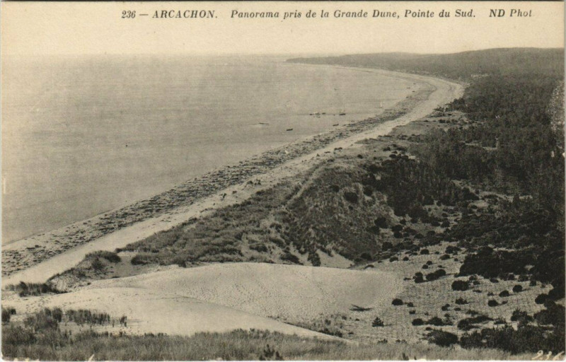 Carte postale ancienne Arcachon - Panorama pris de la Grande Dune Pointe du Sud à Arcachon
