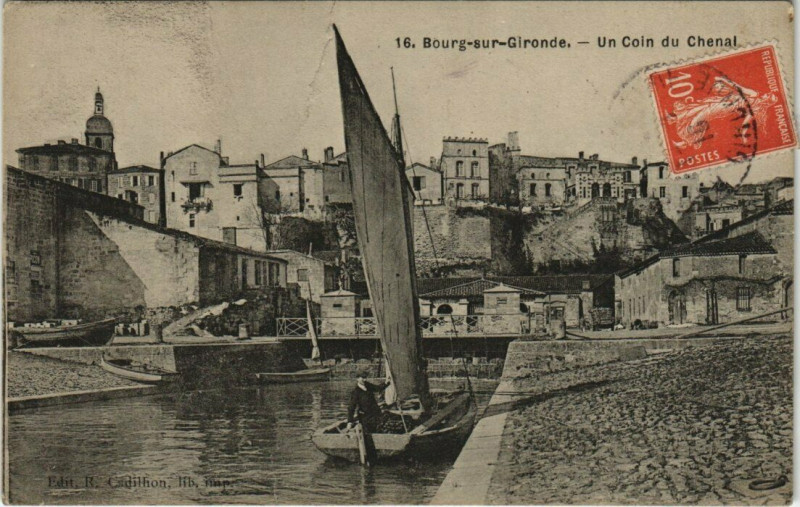 Carte postale ancienne Bourg-sur-Gironde - un Coin du Chenal à Bourg