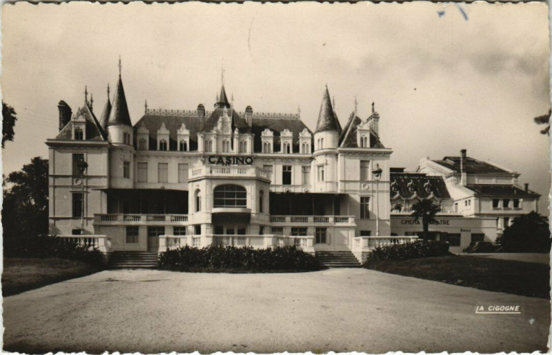 Carte postale ancienne Arcachon - Le Casino à Arcachon
