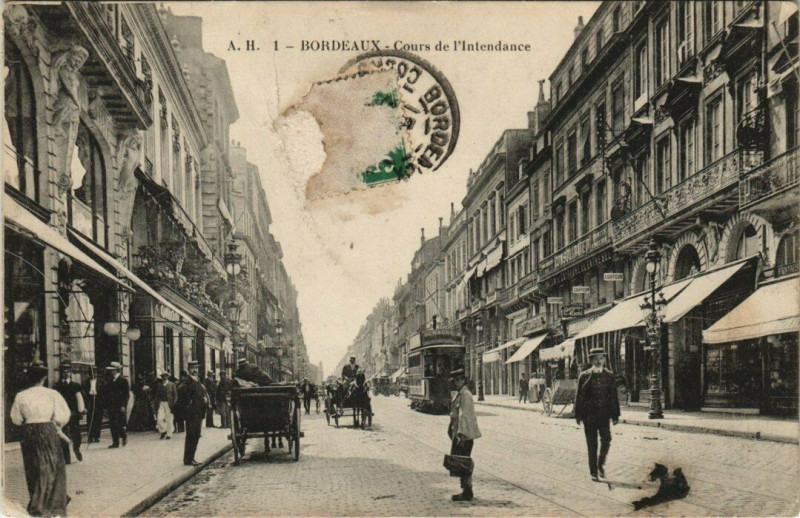 Carte postale ancienne Bordeaux - Cours de l'Intendance à Bordeaux
