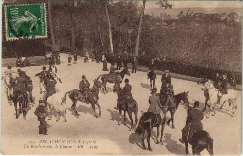 Carte postale ancienne Arcachon - un Rendes-vous de Chasse à Arcachon