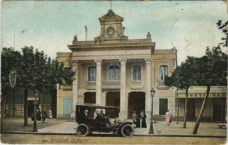 Carte postale ancienne Arcachon - La Mairie à Arcachon