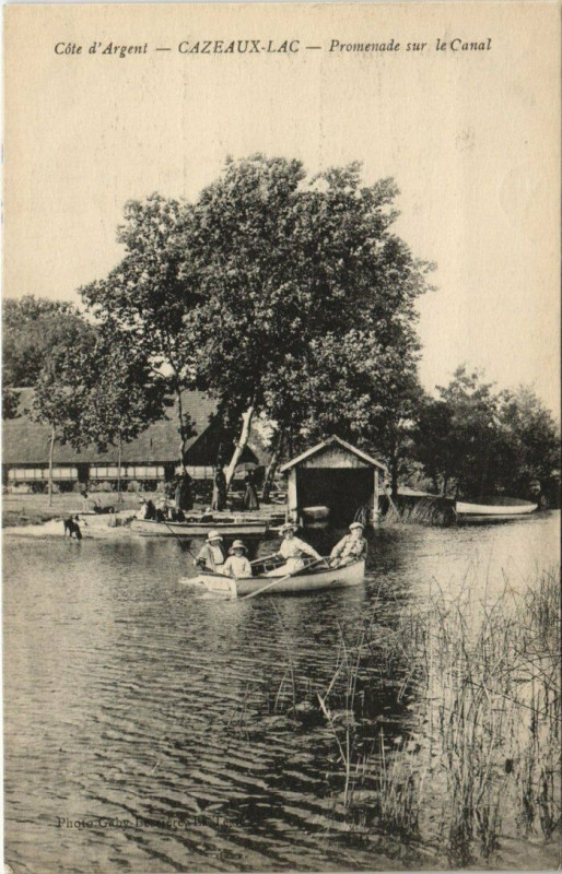 Carte postale ancienne Cote d'Argent - Cazeaux-Lac - Promenade sur le Canal