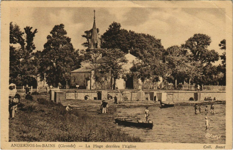 Carte postale ancienne Andernos-les-Bains - La Plage derriere l'Eglise à Andernos-les-Bains