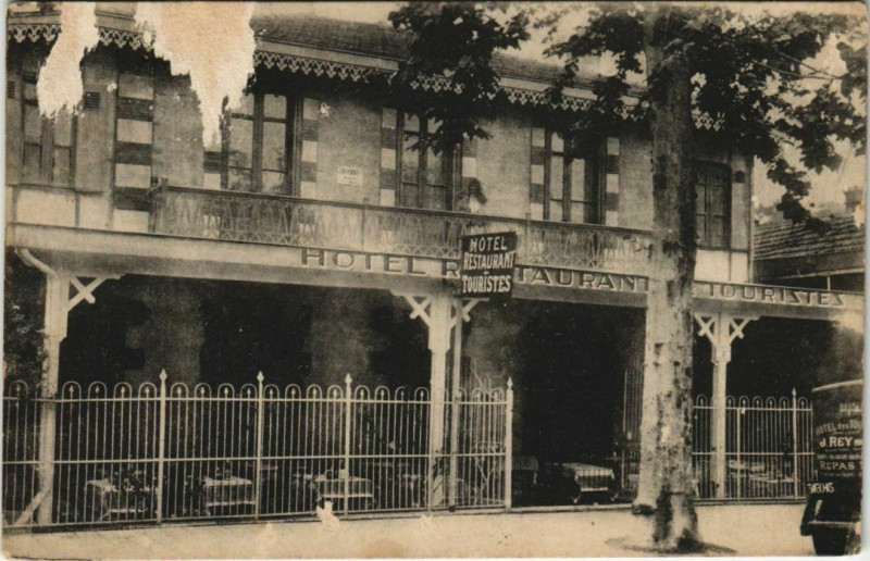 Carte postale ancienne Arcachon-Hotel Restaurant Touristes à Arcachon