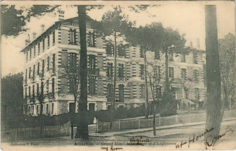 Carte postale ancienne Arcachon-Grand Hotel Regine et d'Angleterre à Arcachon