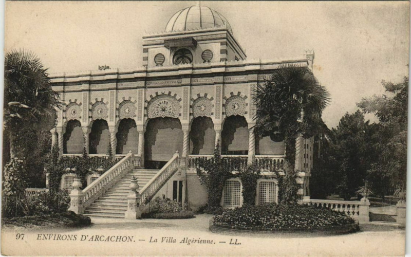 Carte postale ancienne Arcachon-La Villa Algérienne à Arcachon